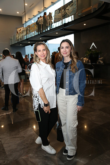 Gaby Tamez y Ana Cecila Saldaña0