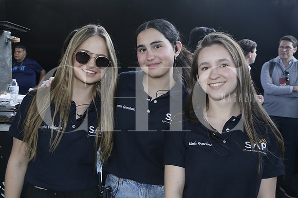 Begoña Fernández, Carmén Somohano y maría González