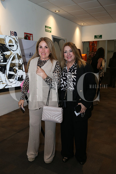 Sylvia Sepúlveda y Pilar Acosta