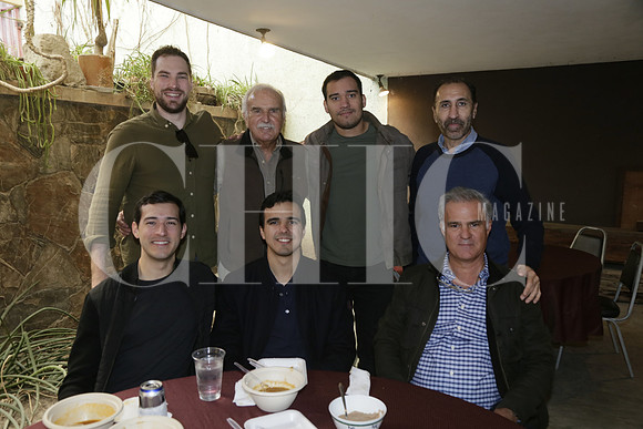 (arriba) Adam Staley, Reynaldo Farias, Andros Aretos, Jorge Antún, (abajo)  Pablo Ferrara, Reynaldo Farias y Reynaldo Farias
