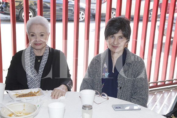 Leonor Farias y Marilú Ganem
