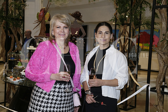 Romelia Elizondo y Mary Cruz Lozano