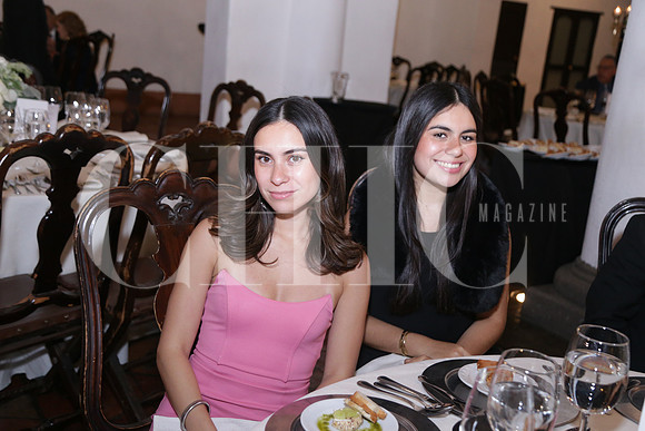 Camila Garza y Melina Garza