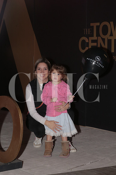 Ana Catalina Garza y Sophia Hengst Garza 2