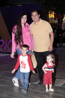 Israel Garza, Michelle Ottoway, David Garza y Grace Garza 4