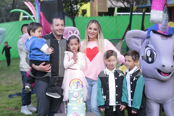 Piñata de Milena Perez Salinas 56
