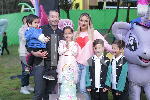 Piñata de Milena Perez Salinas 58