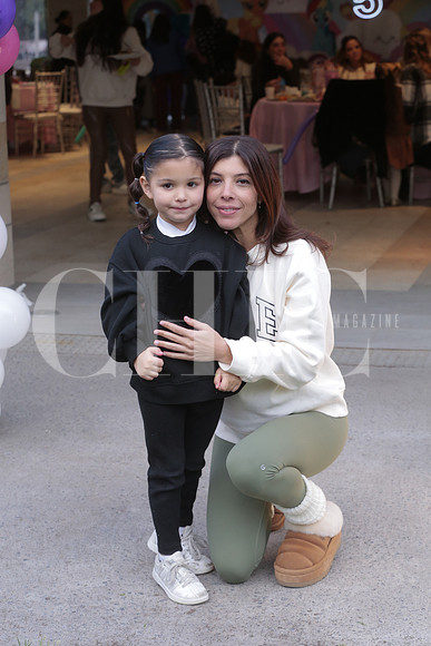 Sara Treviño y Regina Lozano 2