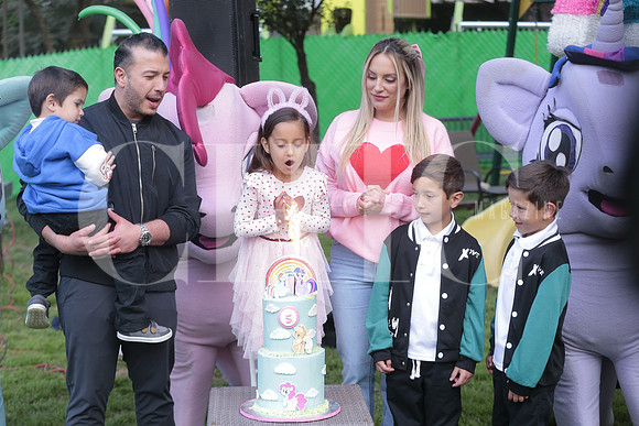 Piñata de Milena Perez Salinas 69