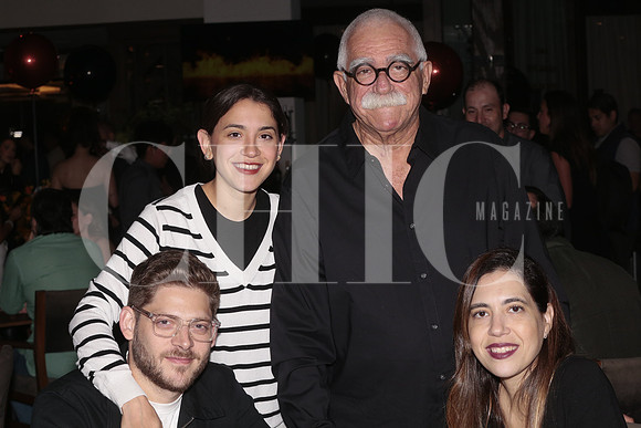 Roberta Elizondo, Alberto Cordova, Gualberto Elizondo y Barbara Elizondo 5