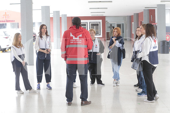 Comite de damas Cruz Roja NL 20