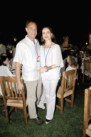 Daniel Milmo y Rocío Llanos de Milmo-2