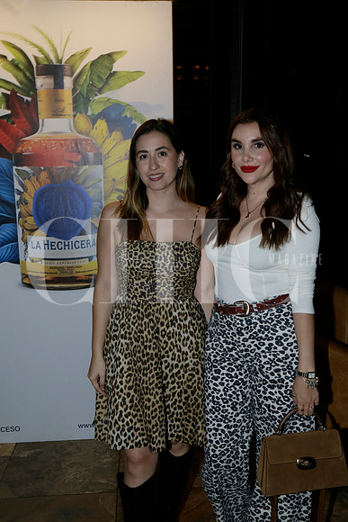 Paulina Zuñiga e Iris Briseño (2)