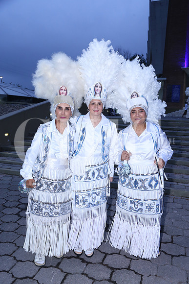 Pina Garza, Mari Luz González y Sandra Cisneros 1