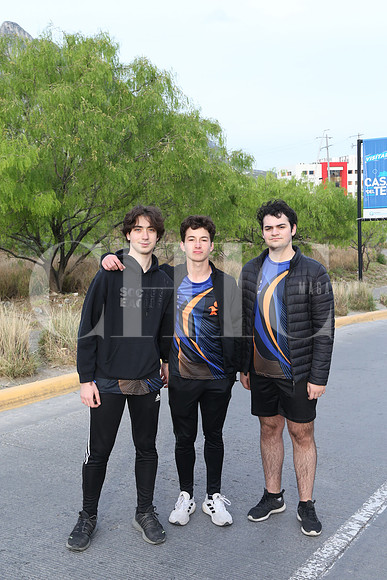 Andrés Elizondo, Andrés Páez y Andrés Garza 1