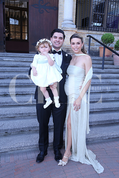 Emilia Gamez, Mario Gamez y Paola Ruiz 1