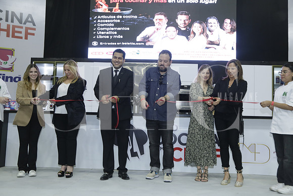Daniela Martínez, Perla Elizondo, Daniel García, Ricardo Ganem,  Laura Cantú y Cristina Canales (6)
