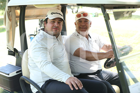 Adrián Vega y Adrian Vega