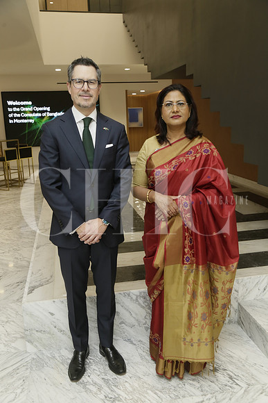 Miguel Ángel Pérez y Abida Islam (2)