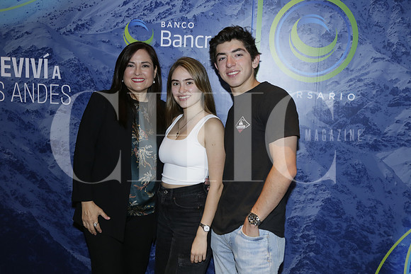 Alejandra Gutíerrez de Lozano,Sofia Lozano y Fernando Pérez