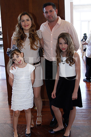 Karla Vazquez de Perez, Carlos Perez, Valeria Perez, Ximena Perez