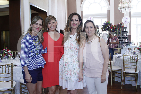Lucila Zamora de Velarde, Gabriela Fuentes, Marcela Valadez de Joffroy y Fernanda Treviño de Garza