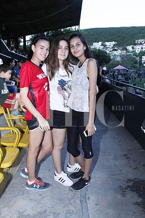 Erika Charur, Karimi Hanun y Fernanda Piñeyro