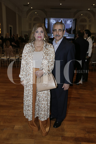 Claudia Chavez de García y Alejandro García (3)