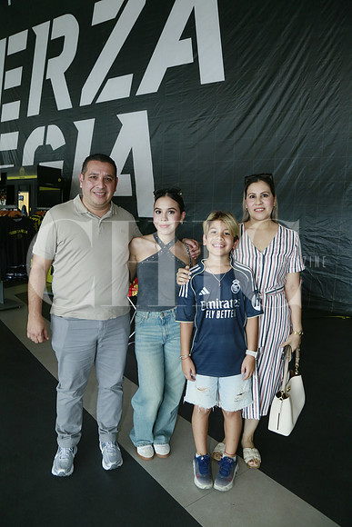 Álvaro Garza, Anet Garza Alán Jesús Garza y Lizeth Gaspar