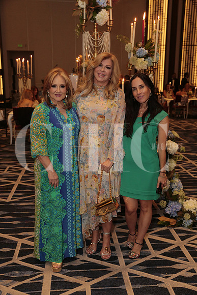 Liliana Ayala, Marucha Patron y Mariel Ayala 2