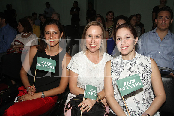 Diana Isasi, Lianis Davila de Saro y Martha Cavazos de Aldape
