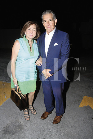 Lupina Treviño de Prieto y Javier Prieto