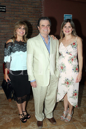 Florencia de Laborin, Mario Laborin y Florencia Laborin