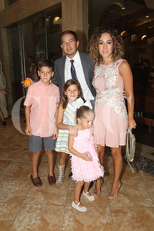 Mauricio Zavala, Mateo Zavala, Jimena Zavala,  Sofía Zavala y Julia Ramos de Zavala