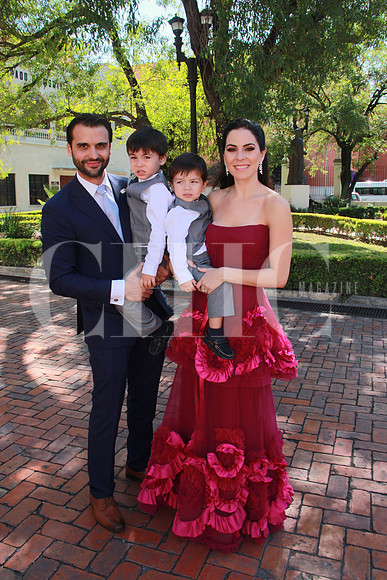 Ricardo Garza, Ricardo Garza, Santiago Garza y Lorena Martinez de Garza