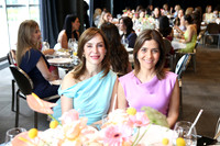 Alejandra Salinas y Marcela Treviño1