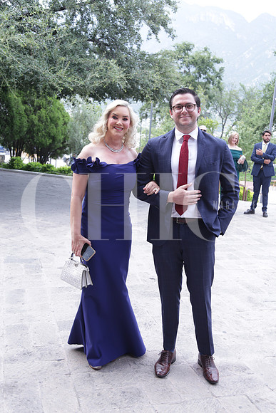 Maries Gómez del Valle y Alejandro Caraco del Valle 0