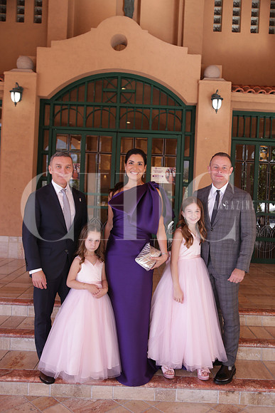 Gonzalo Bueno, Ale Bueno, Annabel Bueno, Alicia Bueno y Michael McCray 0