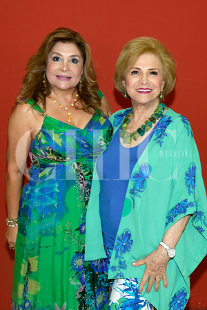 Claudia Chávez de García y Sandra Santos de De la Garza