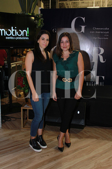 Nena Villarreal y Claudia Garza