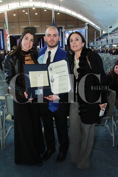 Maria, Gustavo y Maria Almada