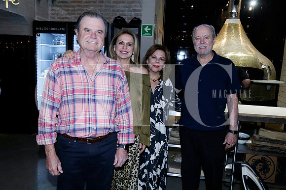 Mario Lavorin, Florencia Benavides de Lavorin, Magdalena Benavides de Bay y Enrique Bay