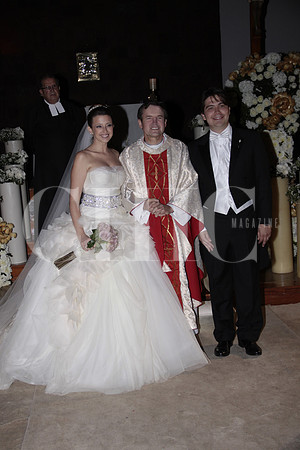 Andrea Ochoa, Patrick Mc Mnamin,L.C. t Carlos Gallegos