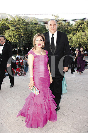 Gina Manautou de Maiz y Alejandro Maiz