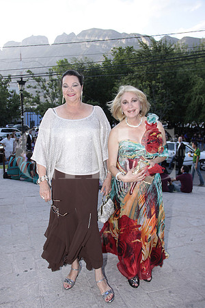 Regina Barrio y Margarita Barrio