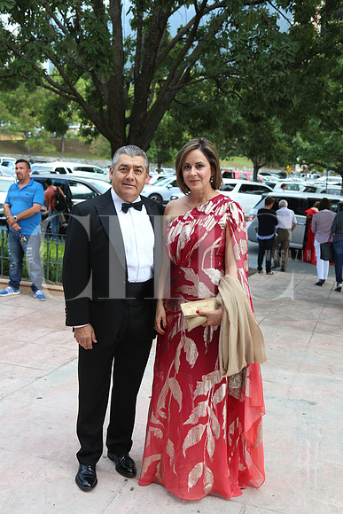 Jose Antonio Fernandez y Eva Garza de Fernandez