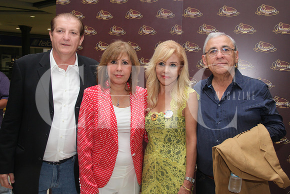 Miguel Angel García, Lupita Veloz, Patricia Veloz y Juan Antonio Veloz
