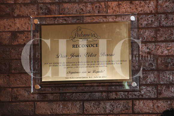 Reconocimiento a Jesús Veloz