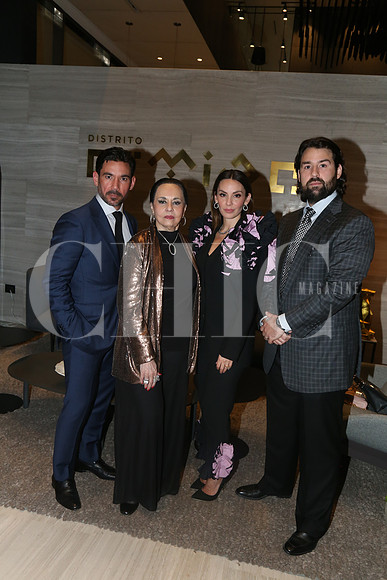 Marco, Rosalinda, Valentina y  Benjamin