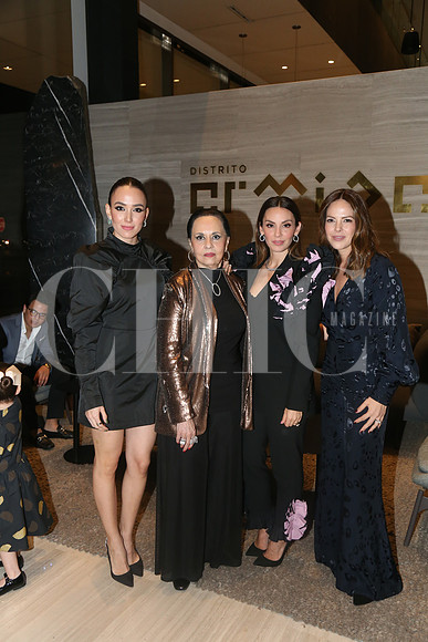 Michelle, Rosalinda, Valentina y Ninfa